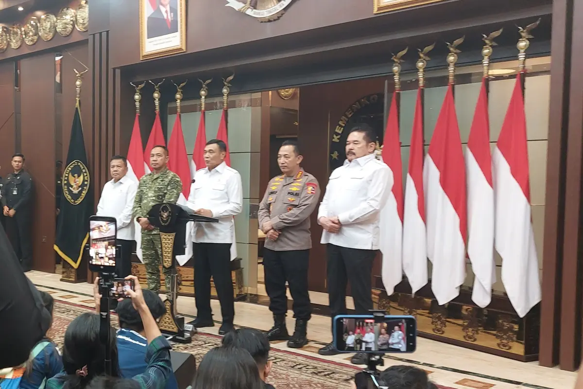 Jelang HUT Ke-81 RI, Menko Polkam Djamari Chaniago Ajak Masyarakat Ciptakan Suasana Damai